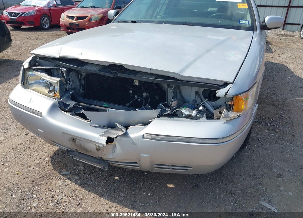 1998 MERCURY GRAND MARQUIS VIN: 2MEFM74W8WX630282