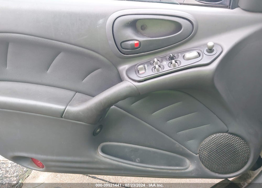 2005 PONTIAC GRAND AM SE VIN: 1G2NE52FX5M233894