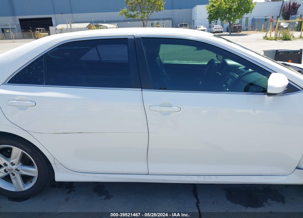 2014 TOYOTA CAMRY SE VIN: 4T1BF1FKXEU322243
