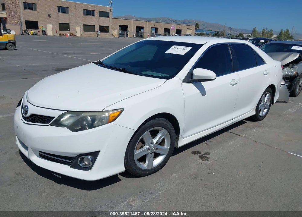 2014 TOYOTA CAMRY SE VIN: 4T1BF1FKXEU322243