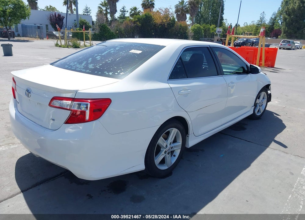 2014 TOYOTA CAMRY SE VIN: 4T1BF1FKXEU322243