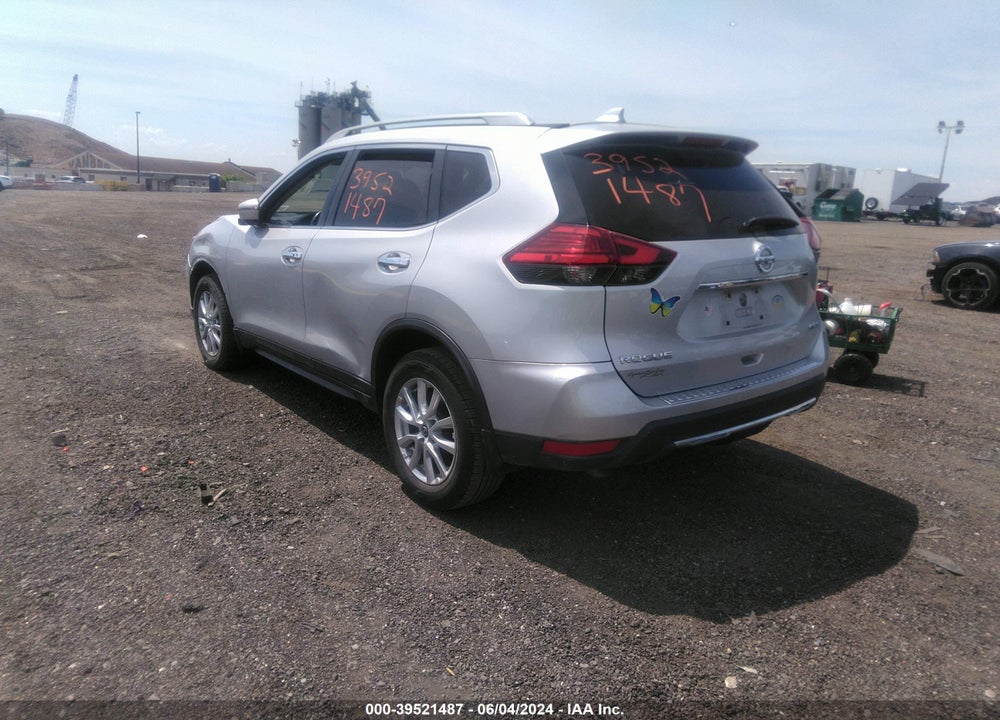 2017 NISSAN ROGUE SV VIN: 5N1AT2MV3HC742105