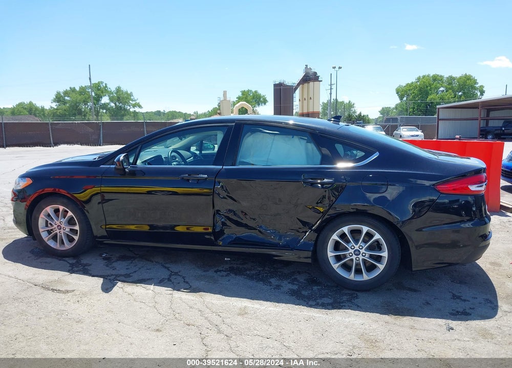 2020 FORD FUSION SE VIN: 3FA6P0HD6LR245182