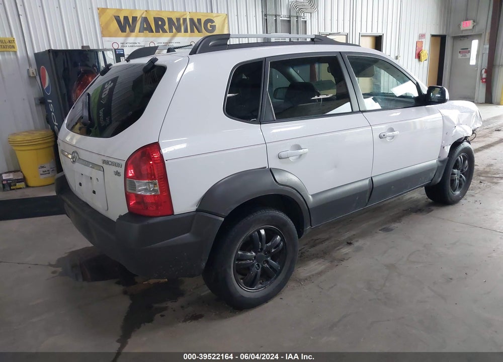 2006 HYUNDAI TUCSON GLS/LIMITED VIN: KM8JN72DX6U333348