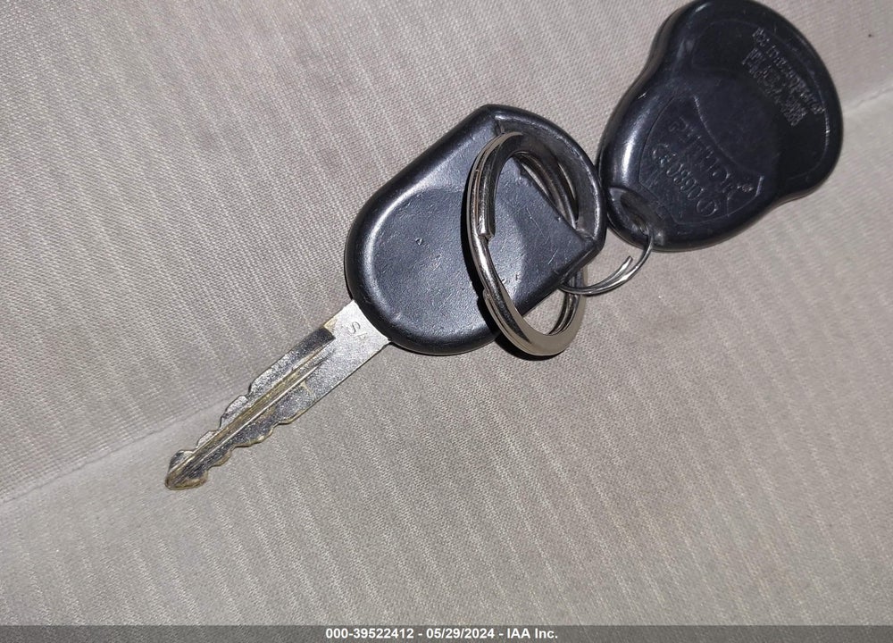 2008 FORD TAURUS VIN: 1FAHP27W18G154701