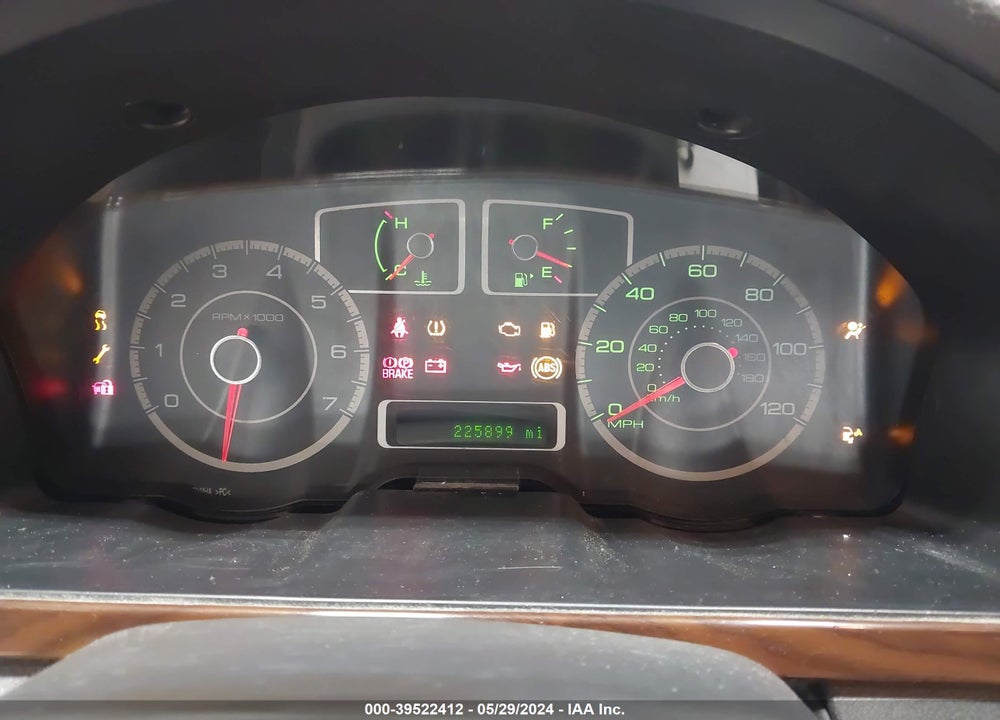 2008 FORD TAURUS VIN: 1FAHP27W18G154701