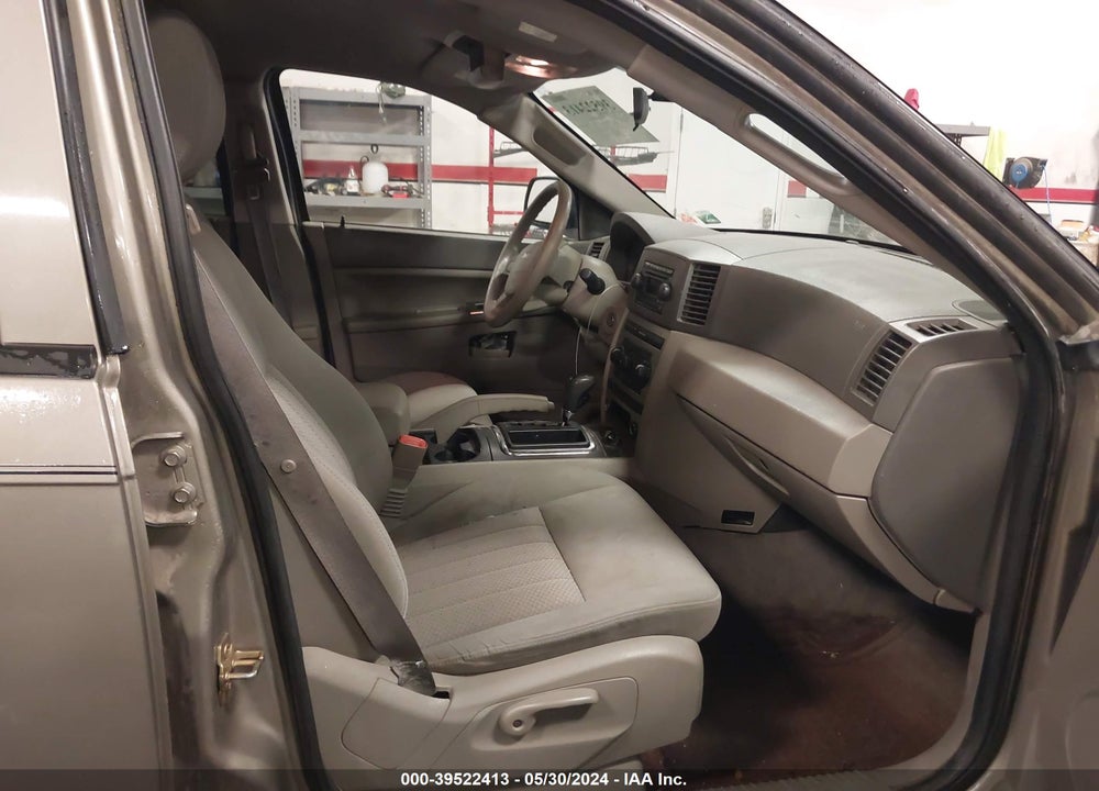 2005 JEEP GRAND CHEROKEE LAREDO VIN: 1J4GR48K15C694473