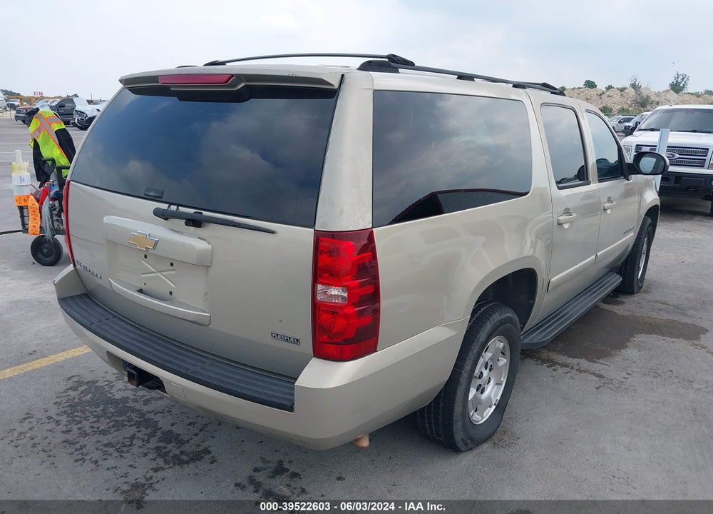 2007 CHEVROLET SUBURBAN 1500 LT VIN: 3GNFK16327G244953
