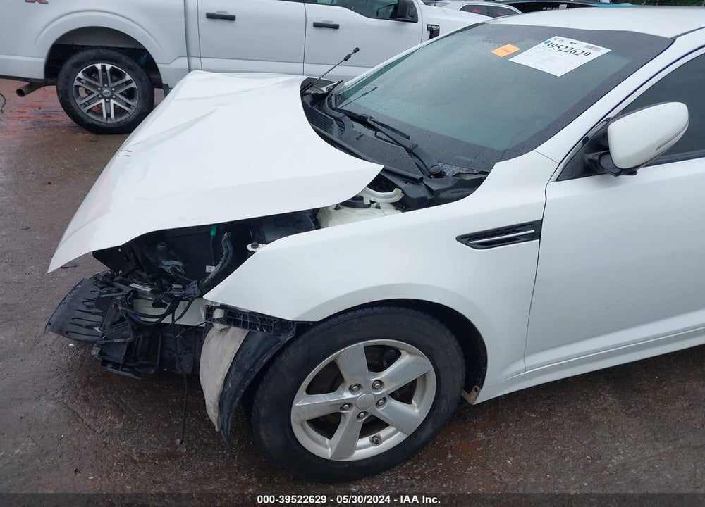 2015 KIA OPTIMA LX VIN: KNAGM4A78F5650550