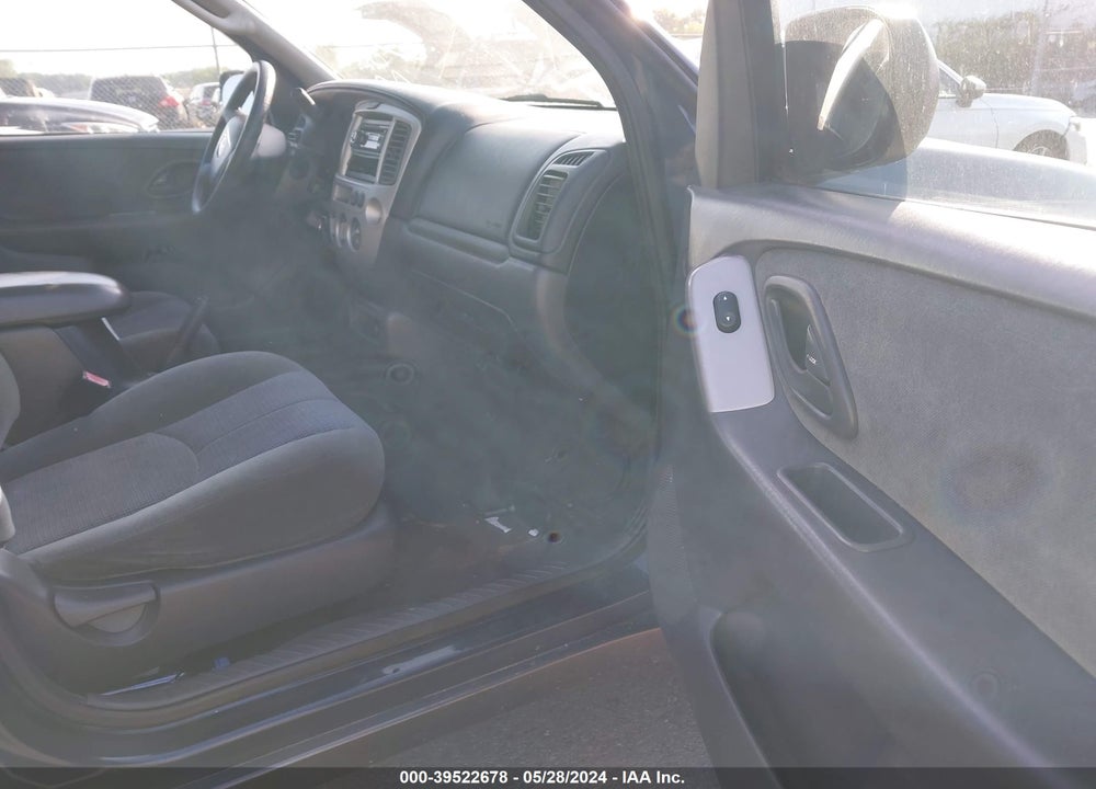 2003 MAZDA TRIBUTE LX V6 VIN: 4F2YZ04193KM49505