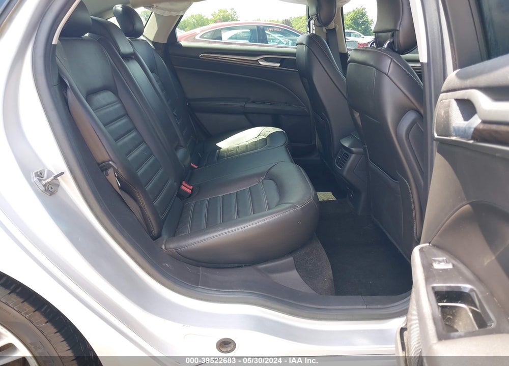 2014 FORD FUSION SE VIN: 3FA6P0HD7ER289937