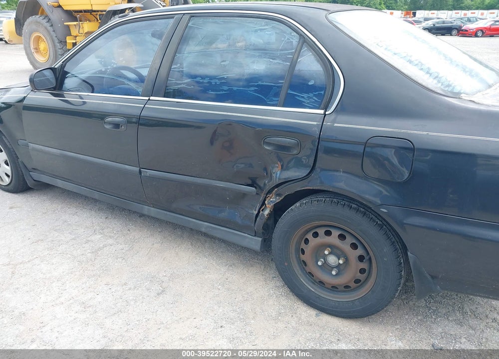 1998 HONDA CIVIC LX VIN: 1HGEJ6676WL021678