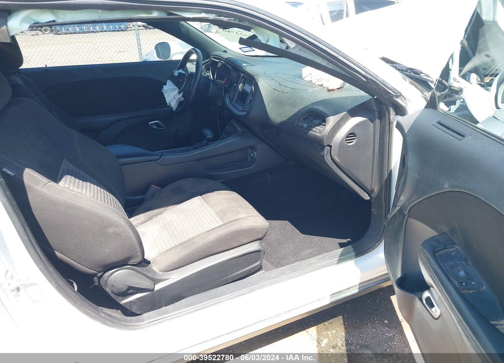 2022 DODGE CHALLENGER SXT VIN: 2C3CDZAG8NH137809