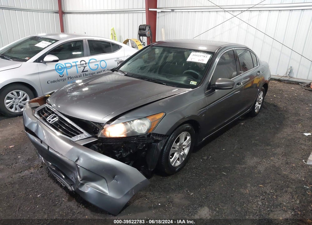 2008 HONDA ACCORD 2.4 LX-P VIN: 1HGCP26418A024720