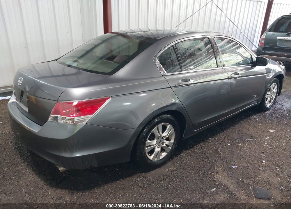 2008 HONDA ACCORD 2.4 LX-P VIN: 1HGCP26418A024720