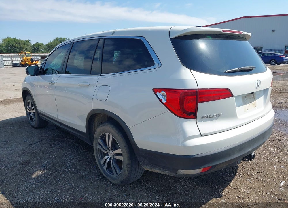 2018 HONDA PILOT EX-L VIN: 5FNYF5H56JB002353
