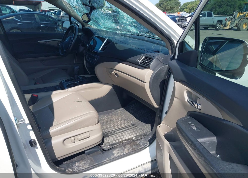 2018 HONDA PILOT EX-L VIN: 5FNYF5H56JB002353