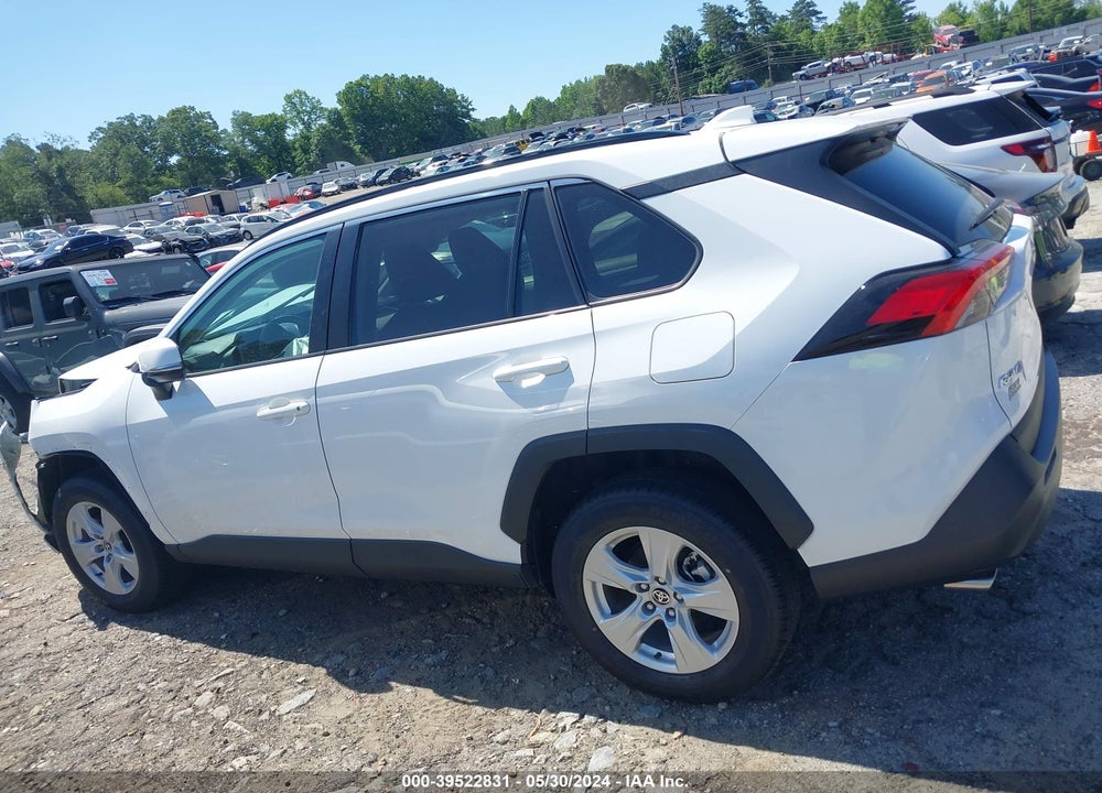 2021 TOYOTA RAV4 XLE VIN: 2T3W1RFV7MC153556