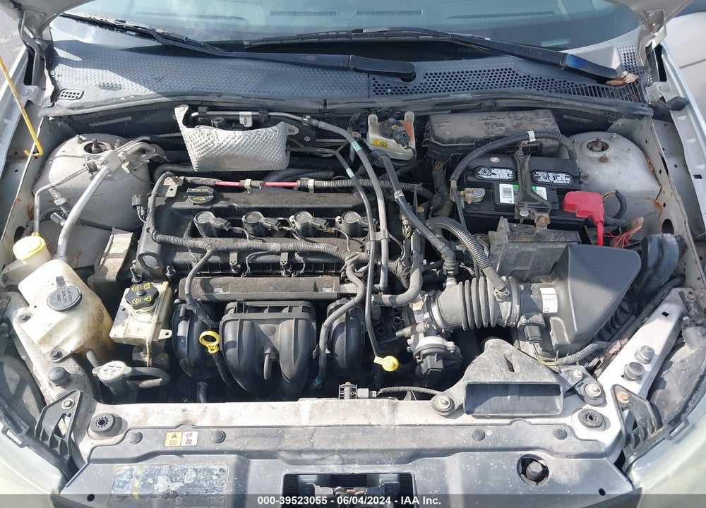 2010 FORD FOCUS SES VIN: 1FAHP3GNXAW216704