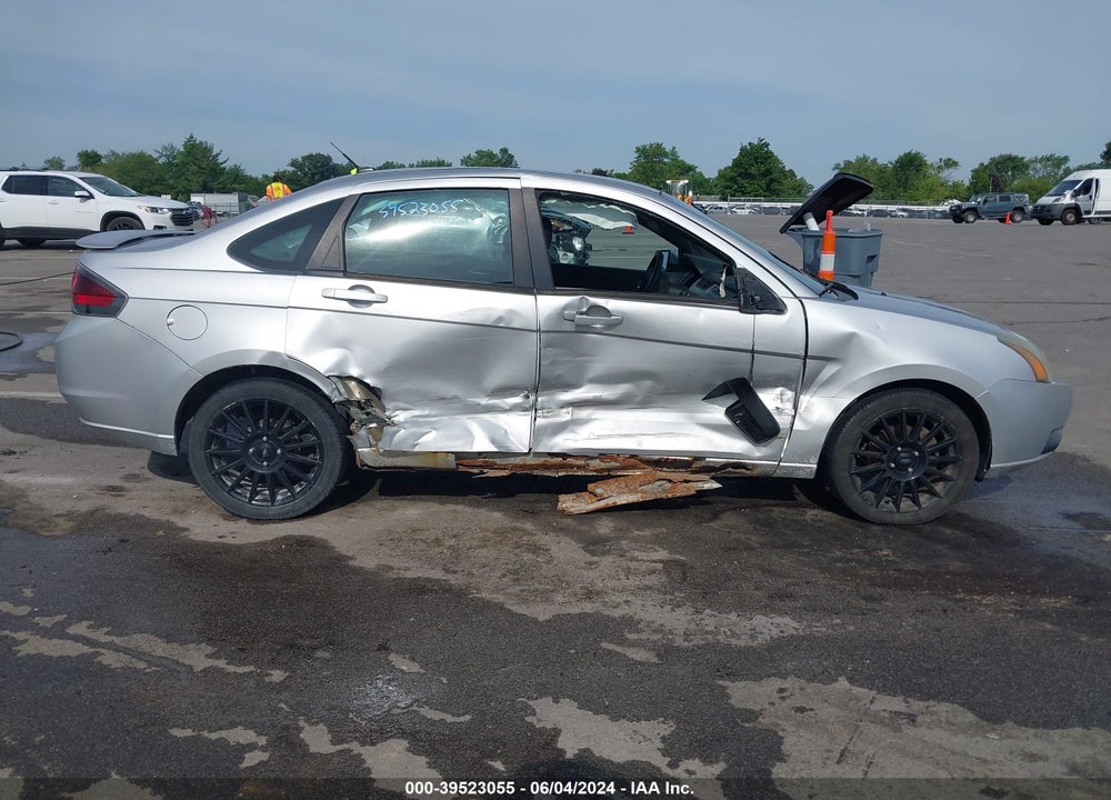 2010 FORD FOCUS SES VIN: 1FAHP3GNXAW216704