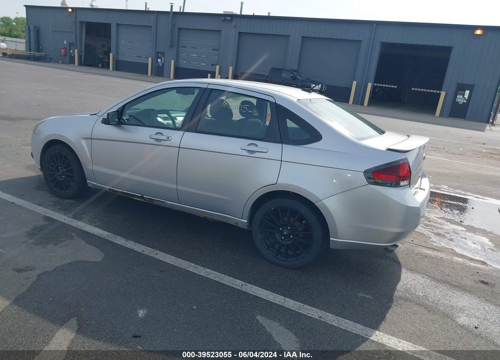 2010 FORD FOCUS SES VIN: 1FAHP3GNXAW216704