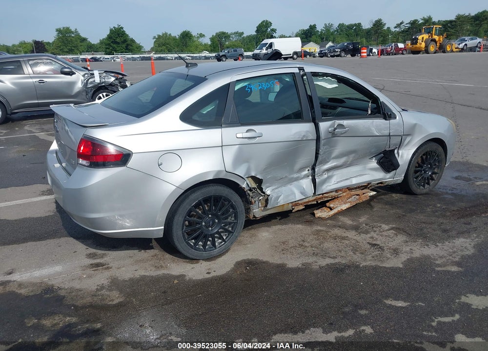 2010 FORD FOCUS SES VIN: 1FAHP3GNXAW216704