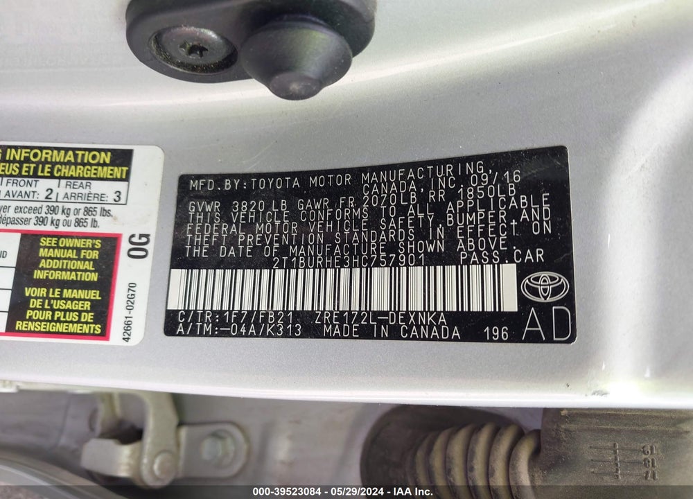2017 TOYOTA COROLLA LE VIN: 2T1BURHE3HC757901