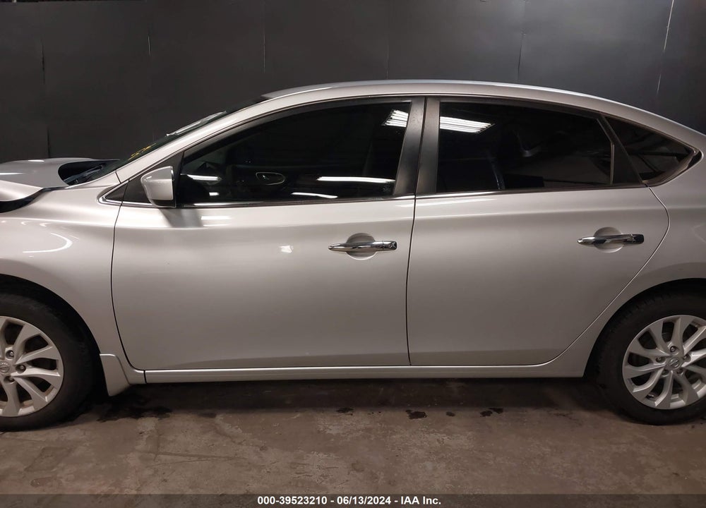 2018 NISSAN SENTRA SV VIN: 3N1AB7AP8JY225991