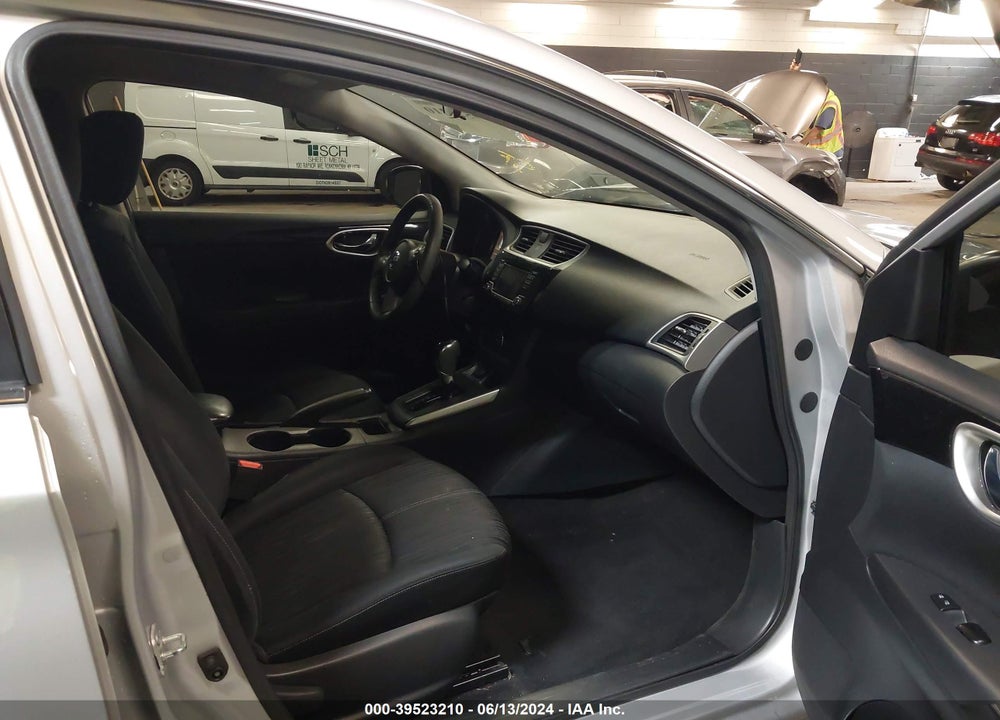 2018 NISSAN SENTRA SV VIN: 3N1AB7AP8JY225991