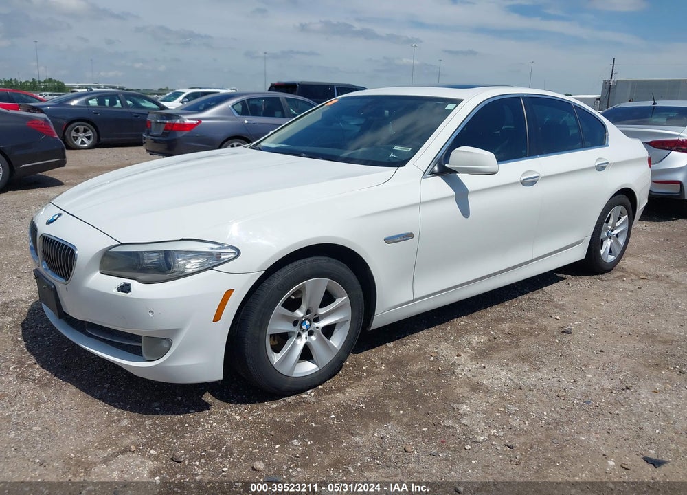 2011 BMW 528I VIN: WBAFR1C50BC751031