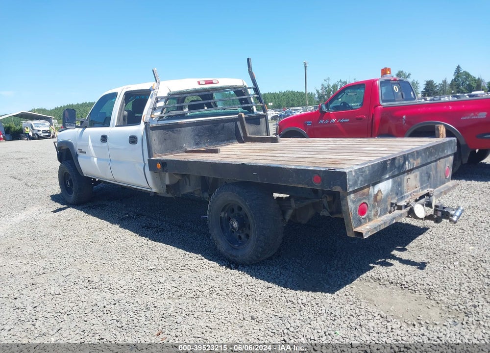 2003 CHEVROLET SILVERADO 2500HD VIN: 1GCHK23133F173199