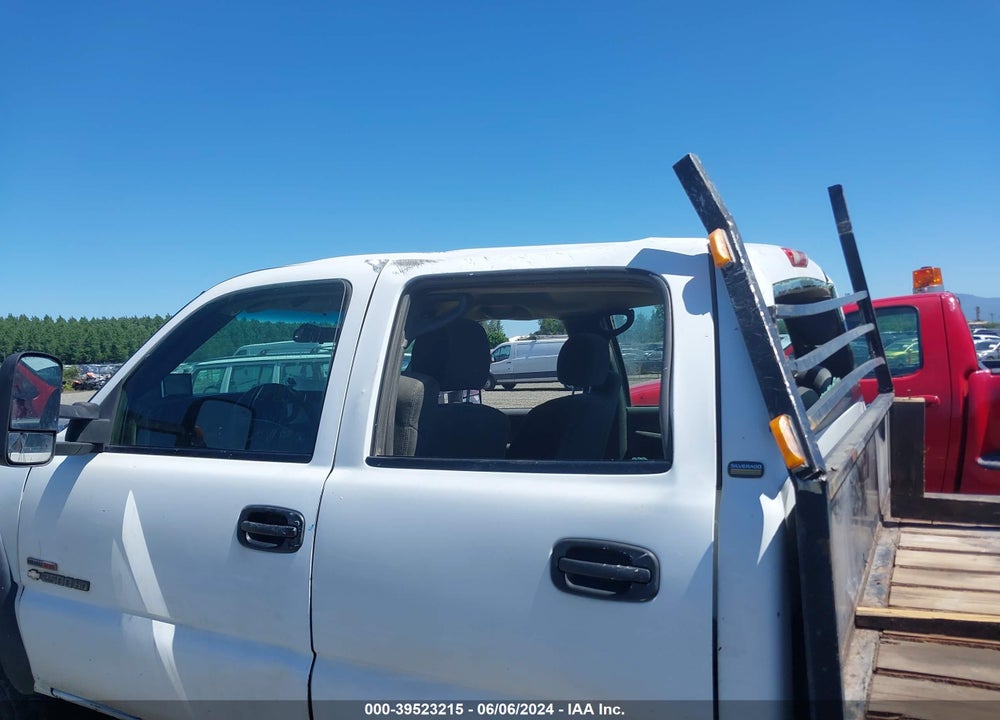 2003 CHEVROLET SILVERADO 2500HD VIN: 1GCHK23133F173199