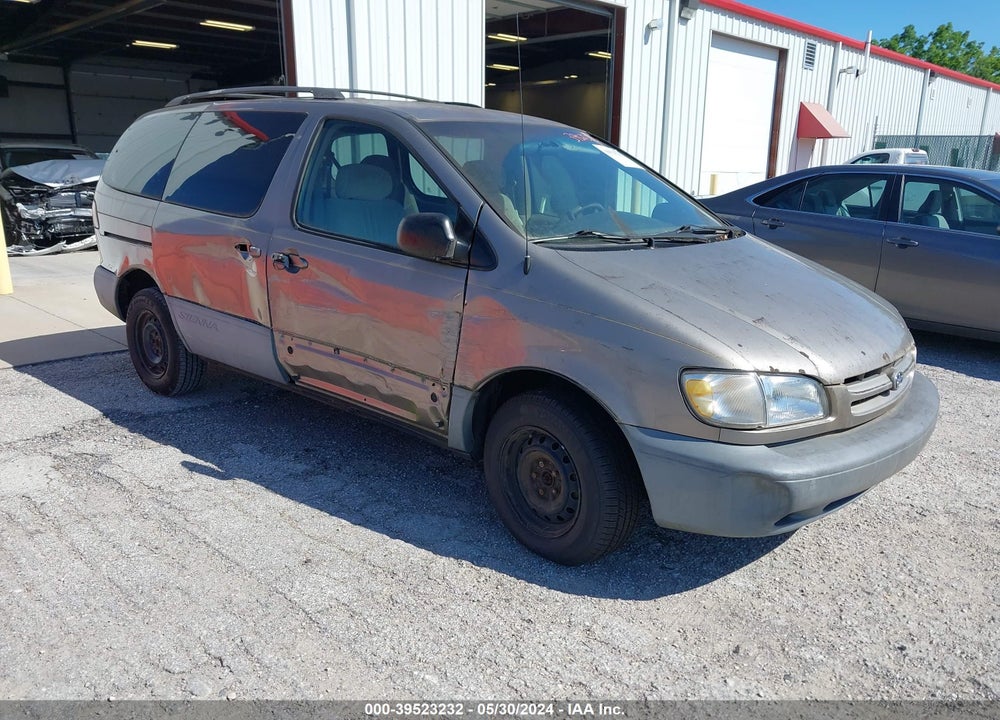1998 TOYOTA SIENNA LE VIN: 4T3ZF13C8WU039442