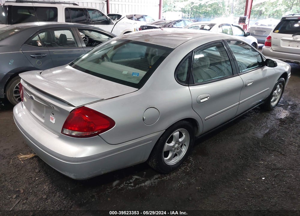 2005 FORD TAURUS VIN: 1FAFP53U65A225161