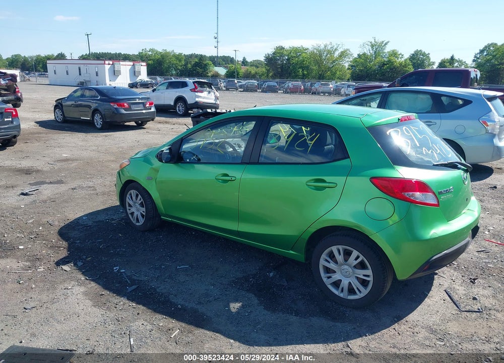 2011 MAZDA 2 SPORT VIN: JM1DE1HY4B0103458