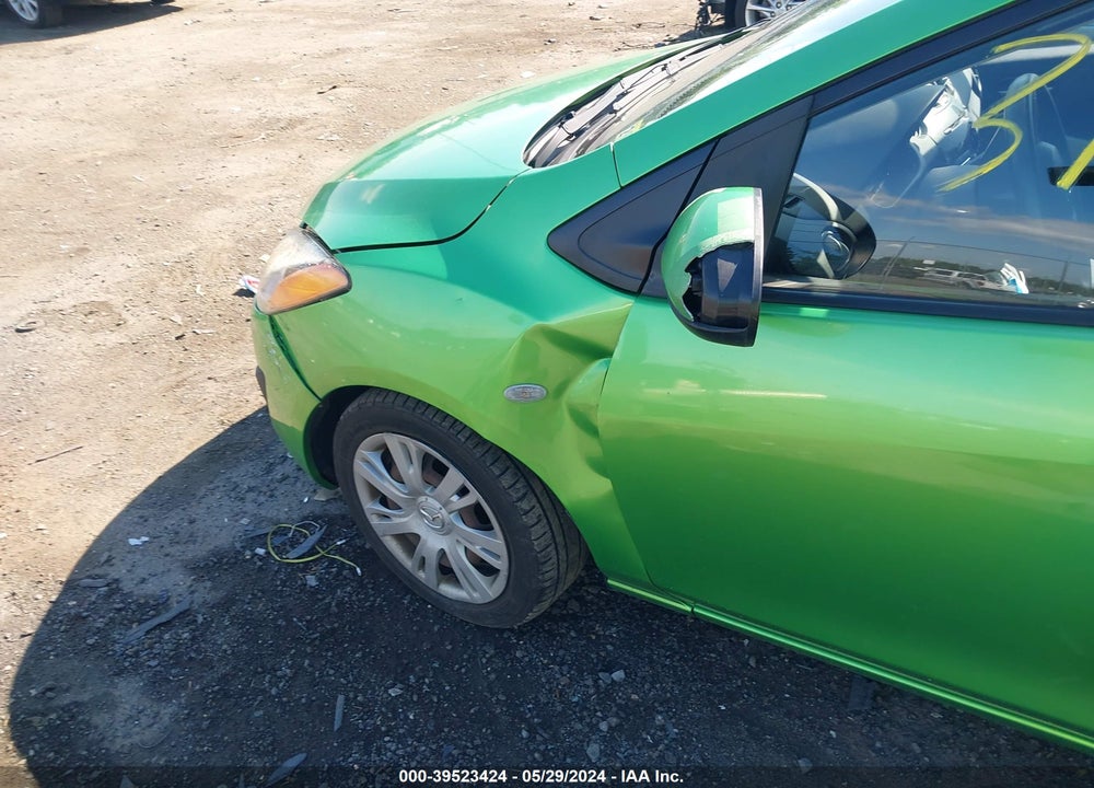 2011 MAZDA 2 SPORT VIN: JM1DE1HY4B0103458