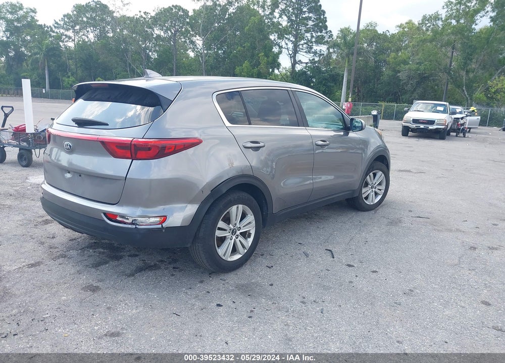 2019 KIA SPORTAGE LX VIN: KNDPM3AC6K7502860