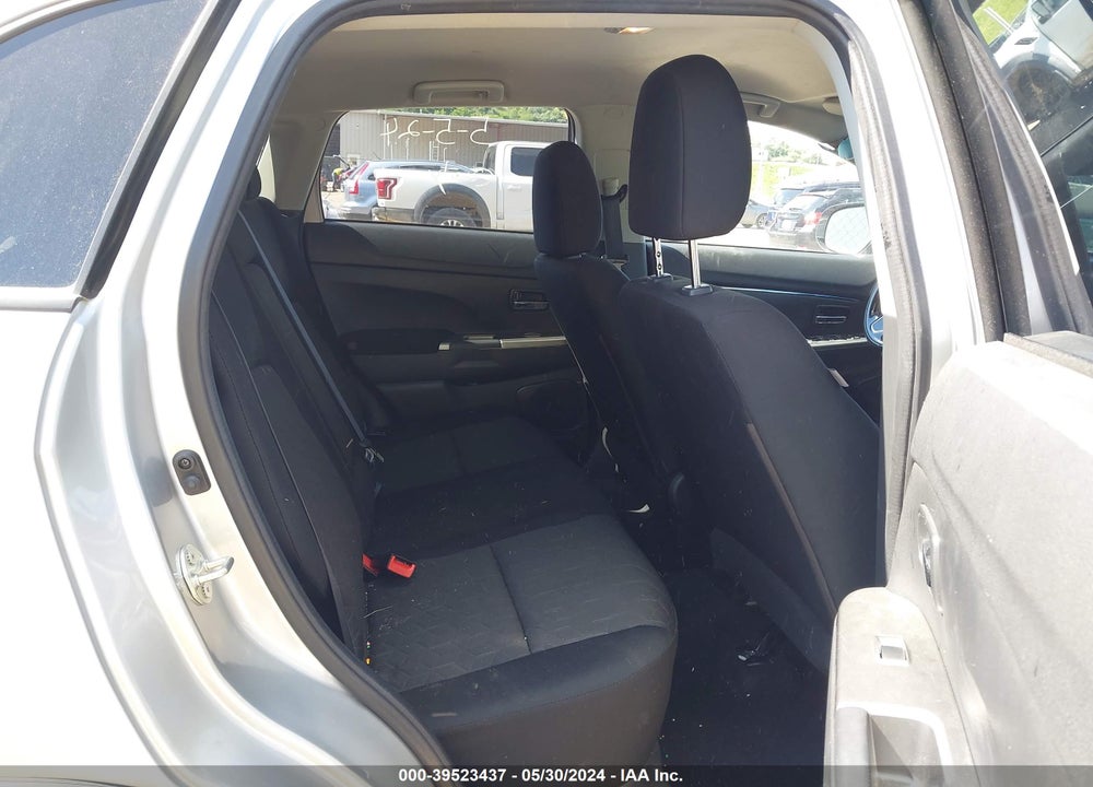 2020 MITSUBISHI OUTLANDER SE VIN: JA4AP4AU6LU025646