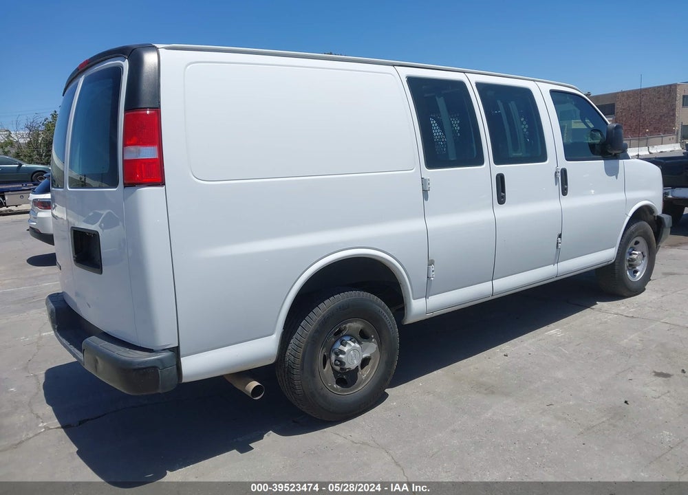 2021 CHEVROLET EXPRESS CARGO RWD 2500 REGULAR WHEELBASE WT VIN: 1GCWGAF76M1169049