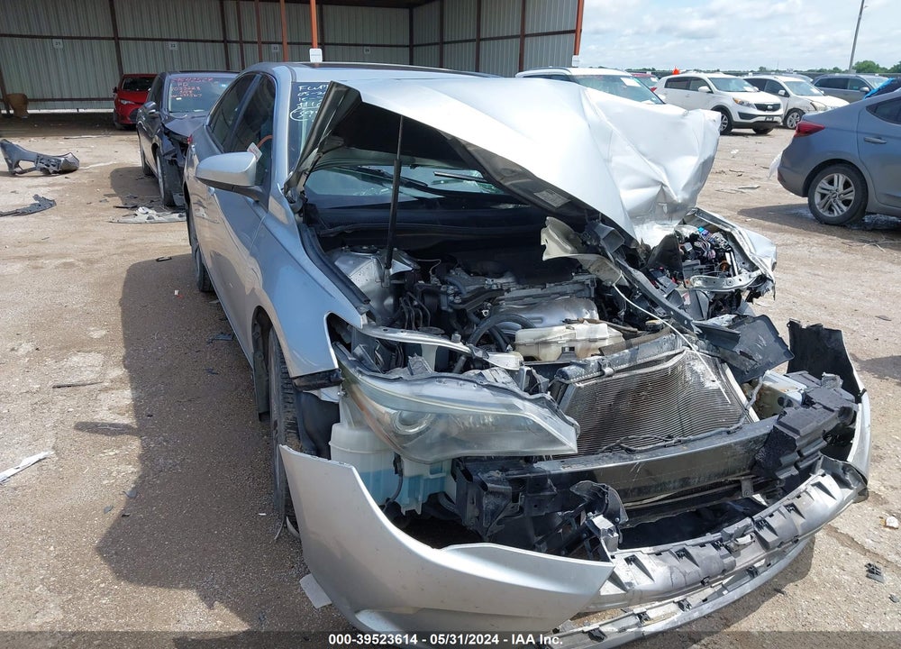 2015 TOYOTA CAMRY SE VIN: 4T1BF1FK6FU905541