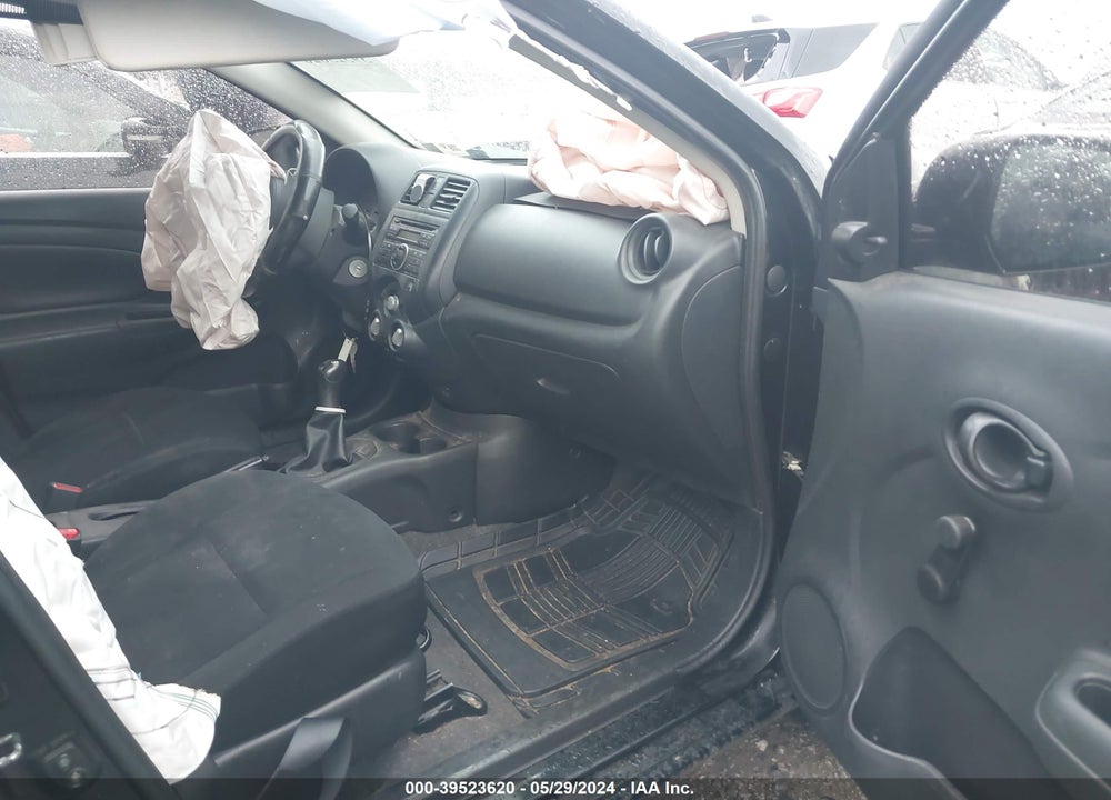 2014 NISSAN VERSA 1.6 S+ VIN: 3N1CN7AP3EL834120