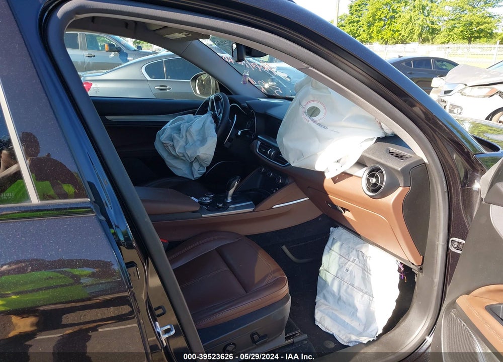 2019 ALFA ROMEO STELVIO SPORT AWD VIN: ZASPAKAN7K7C51634