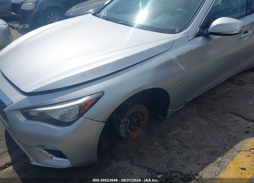 2019 INFINITI Q50 3.0T LUXE VIN: JN1EV7AP0KM515171