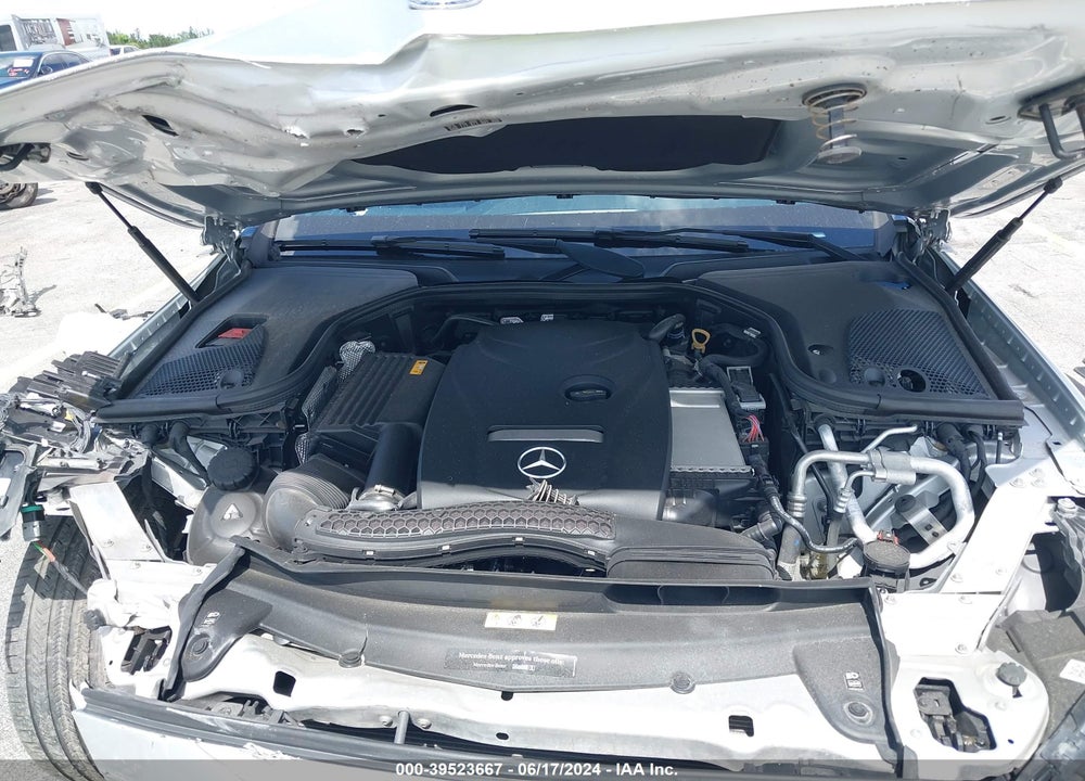 2019 MERCEDES-BENZ E 300 VIN: WDDZF4JB0KA591818