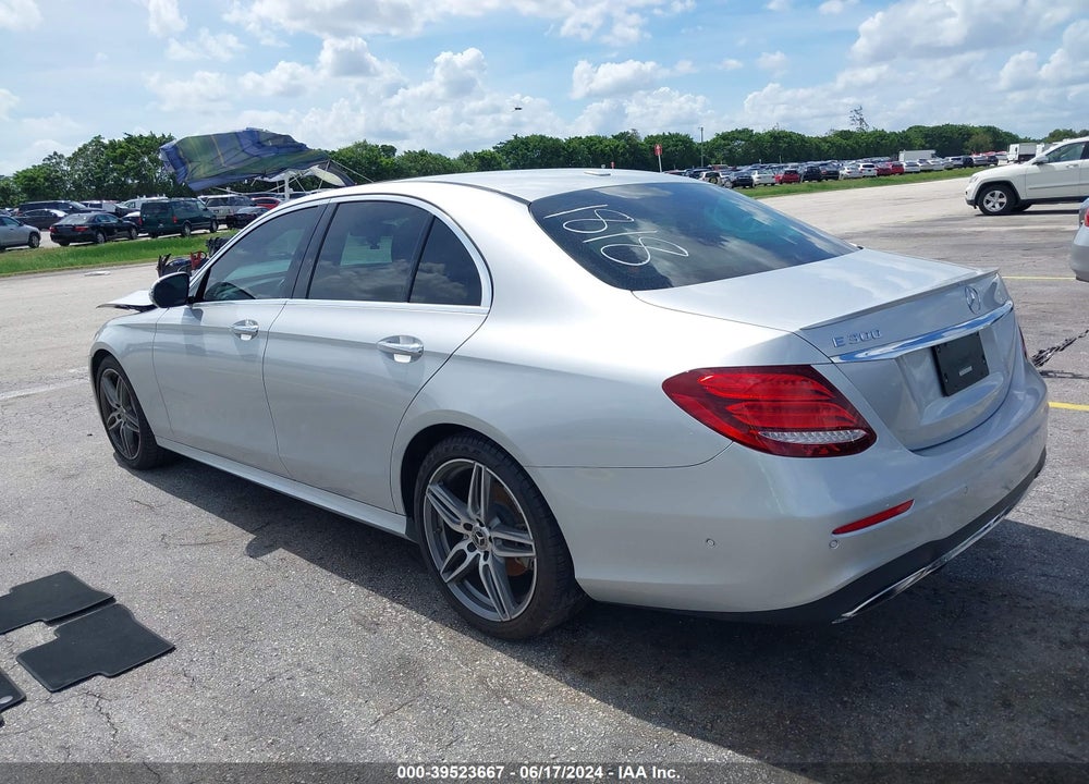 2019 MERCEDES-BENZ E 300 VIN: WDDZF4JB0KA591818