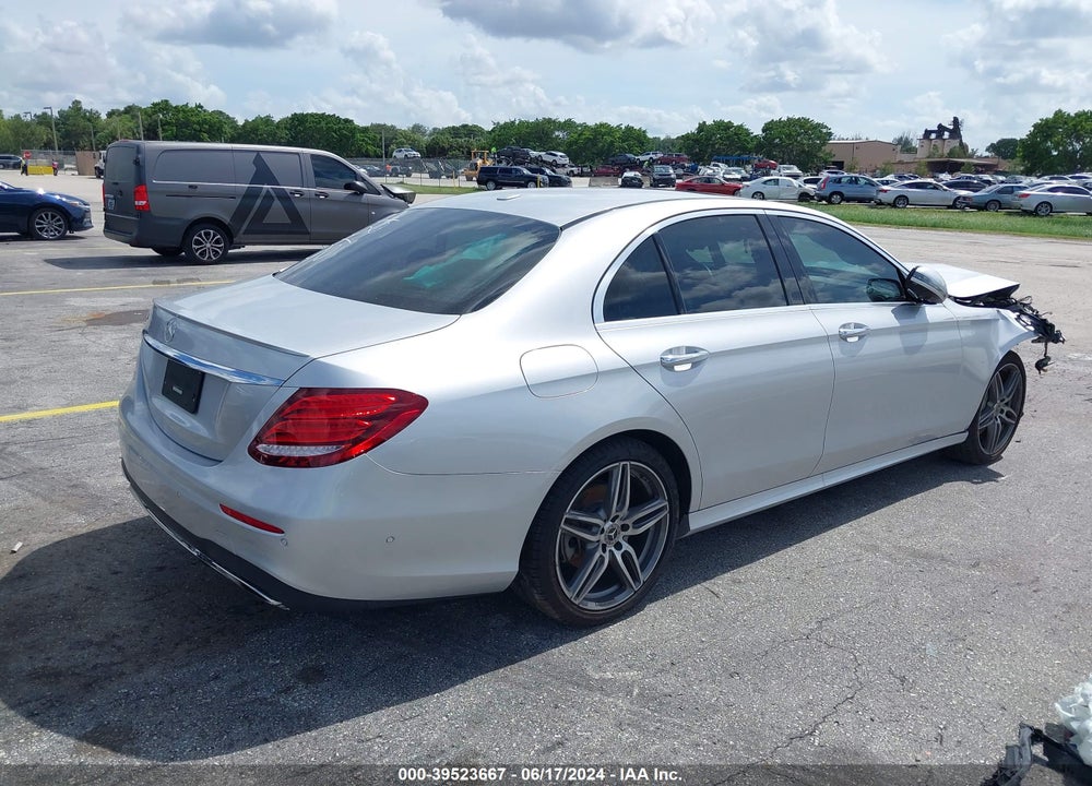 2019 MERCEDES-BENZ E 300 VIN: WDDZF4JB0KA591818