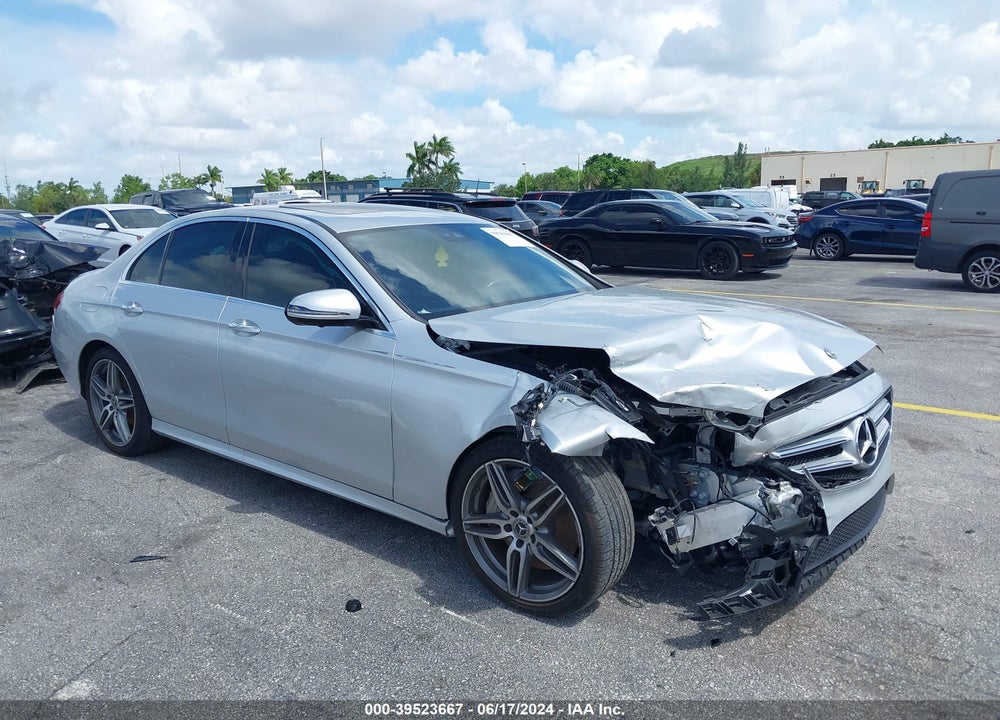 2019 MERCEDES-BENZ E 300 VIN: WDDZF4JB0KA591818