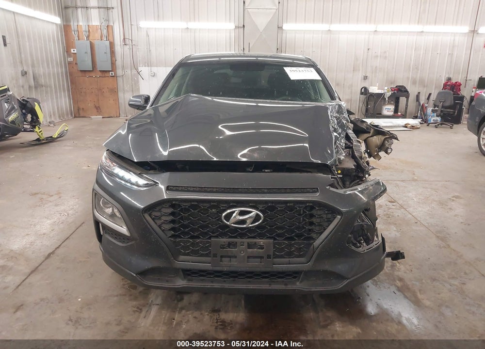 2018 HYUNDAI KONA SE VIN: KM8K1CAA2JU078719