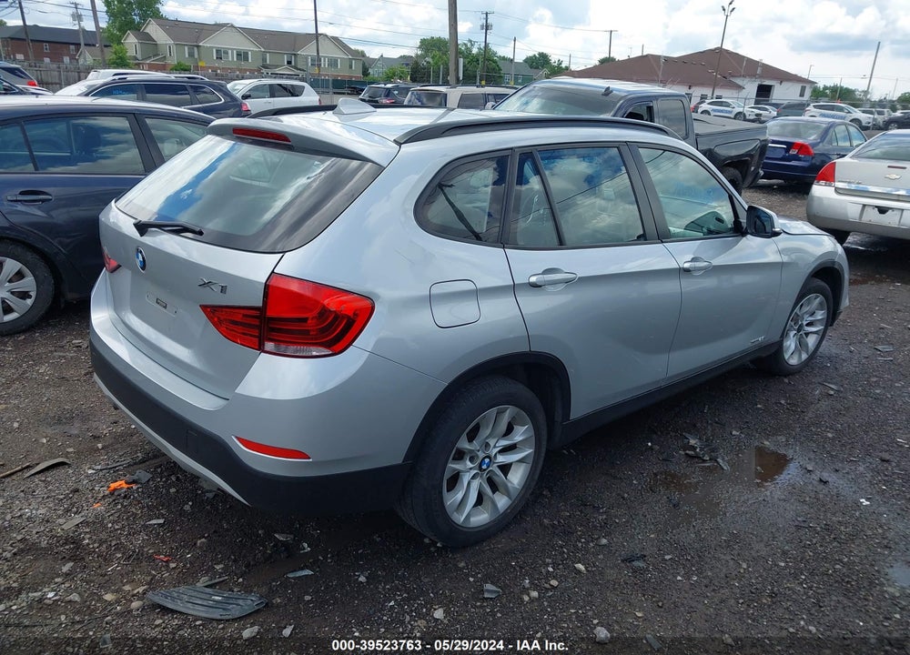 2015 BMW X1 XDRIVE28I VIN: WBAVL1C56FVY37399