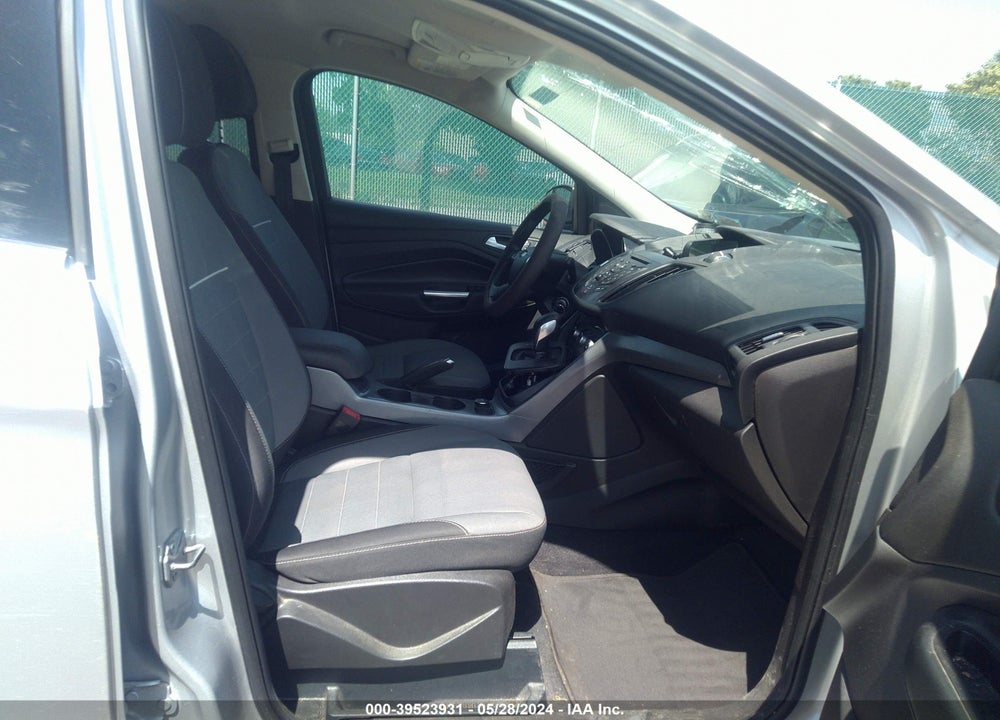 2015 FORD ESCAPE SE VIN: 1FMCU9G90FUB74996